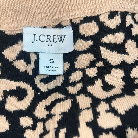 Jcrew factory cardigan  sweater size small cheetah print - Picture 3 of 4